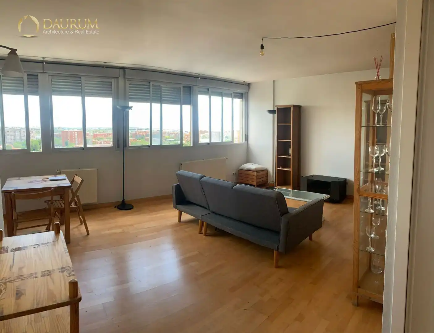Sala de estar de Piso en venta en  Madrid Capital con Aire acondicionado, Calefacción y Trastero