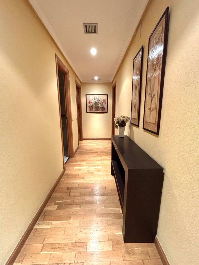 Piso de alquiler en Plasencia con Aire acondicionado, Calefacción y Parquet