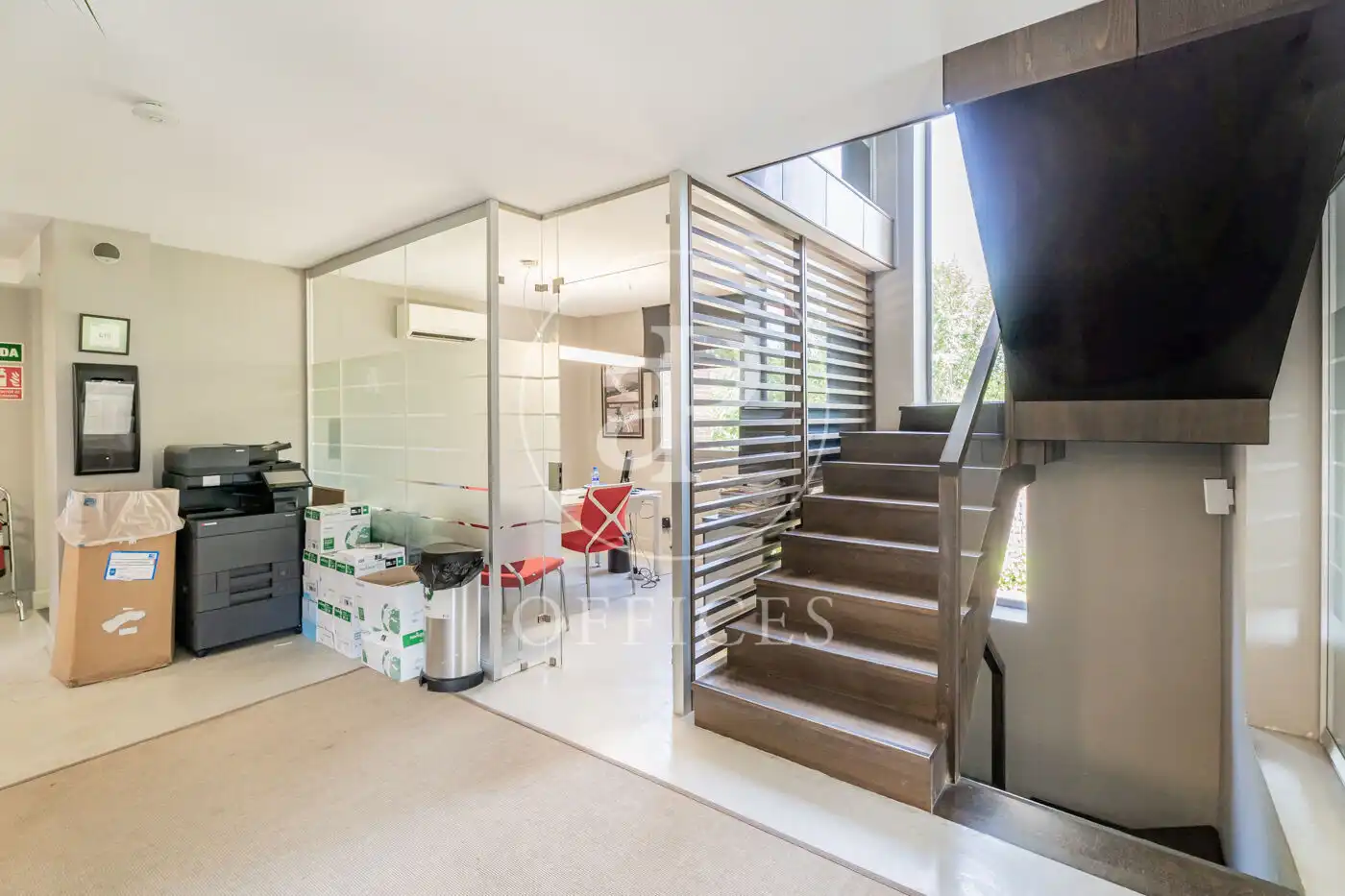 Office for rent in Madrid  with Air Conditioner