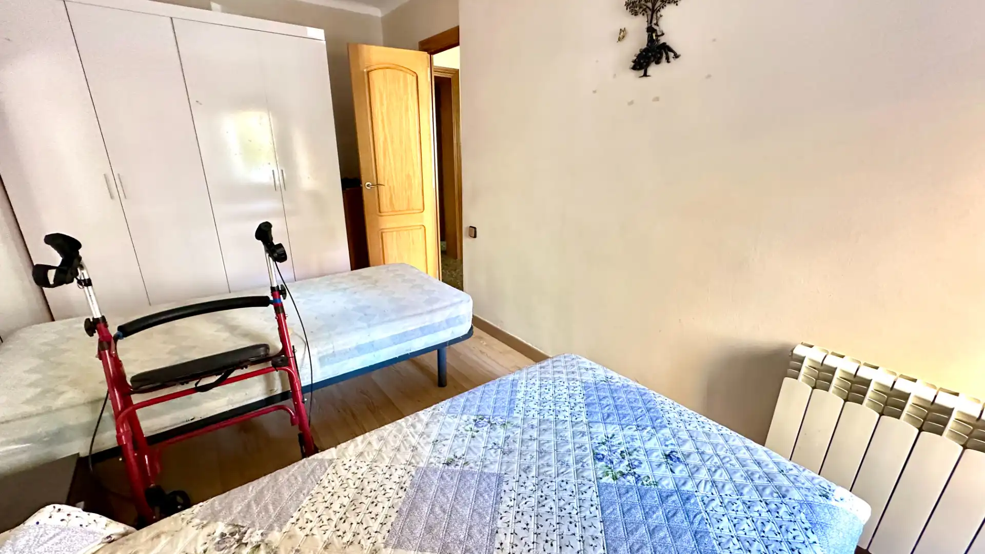 Habitación de Piso en venta en Cerdanyola del Vallès con Aire acondicionado, Calefacción y Horno