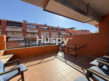 Terraced house with balcony for sale in Calle Madre Teresa de Calcuta