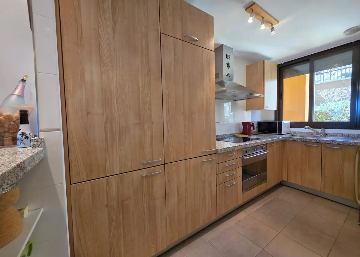 Apartment with pool for sale in Calle Alpandeire 10, imagen 11