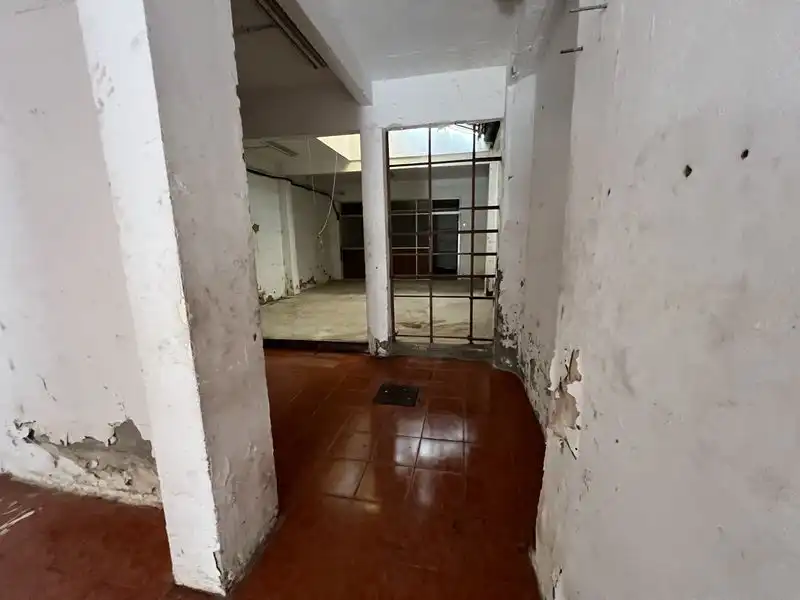 Local en venta en Sevilla