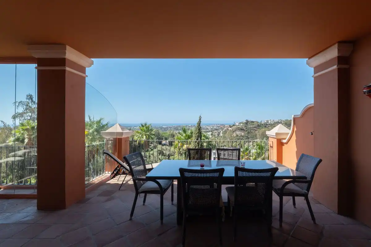 Terraza de Ático de alquiler en Estepona con Aire acondicionado, Jardín privado y Terraza