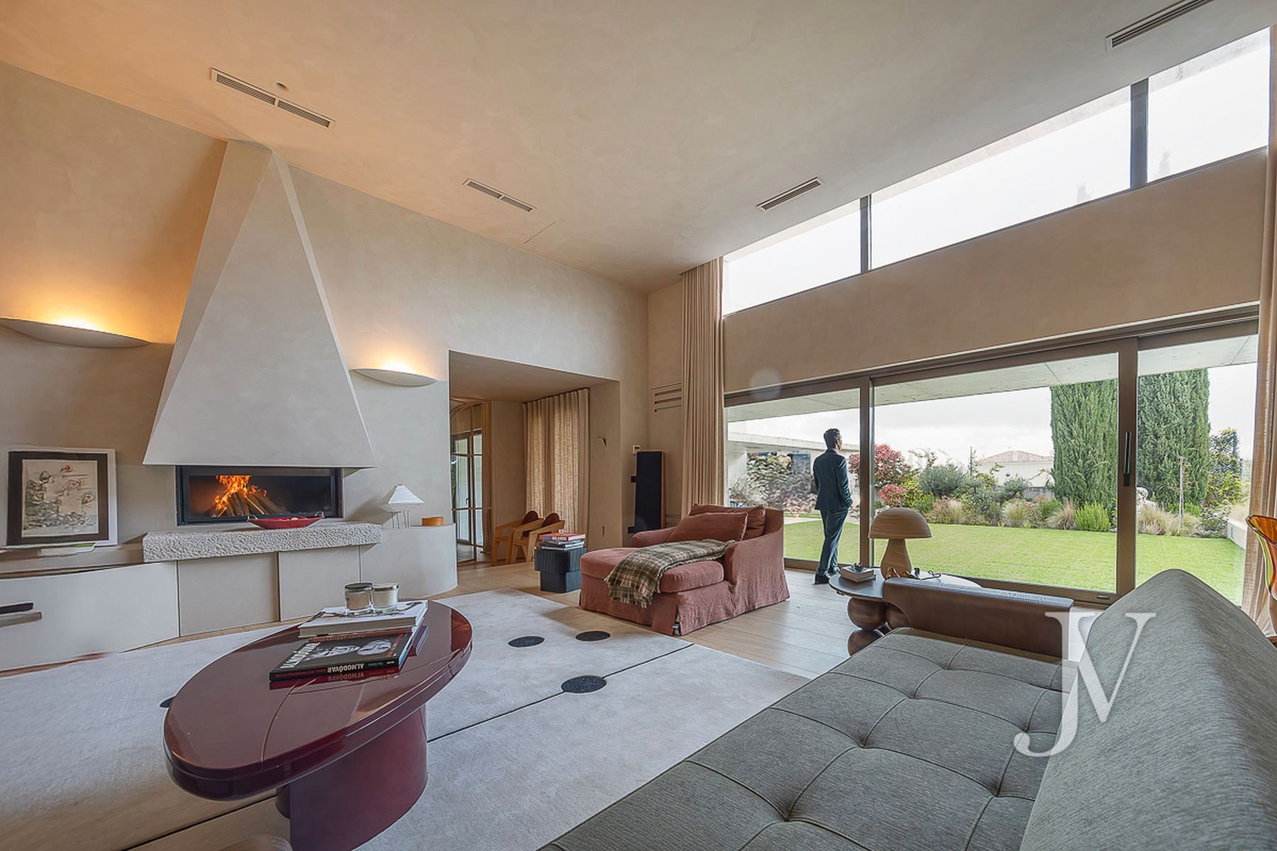 Sala d'estar de Casa o xalet en venda en  Madrid Capital amb Aire condicionat, Calefacció i Jardí privat