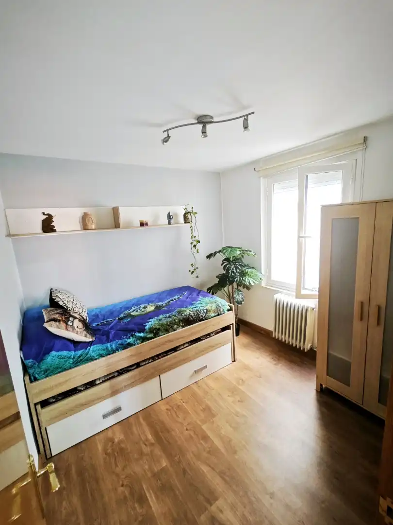 Schlafzimmer von Wohnung zur Miete in Salamanca Capital mit Balkon