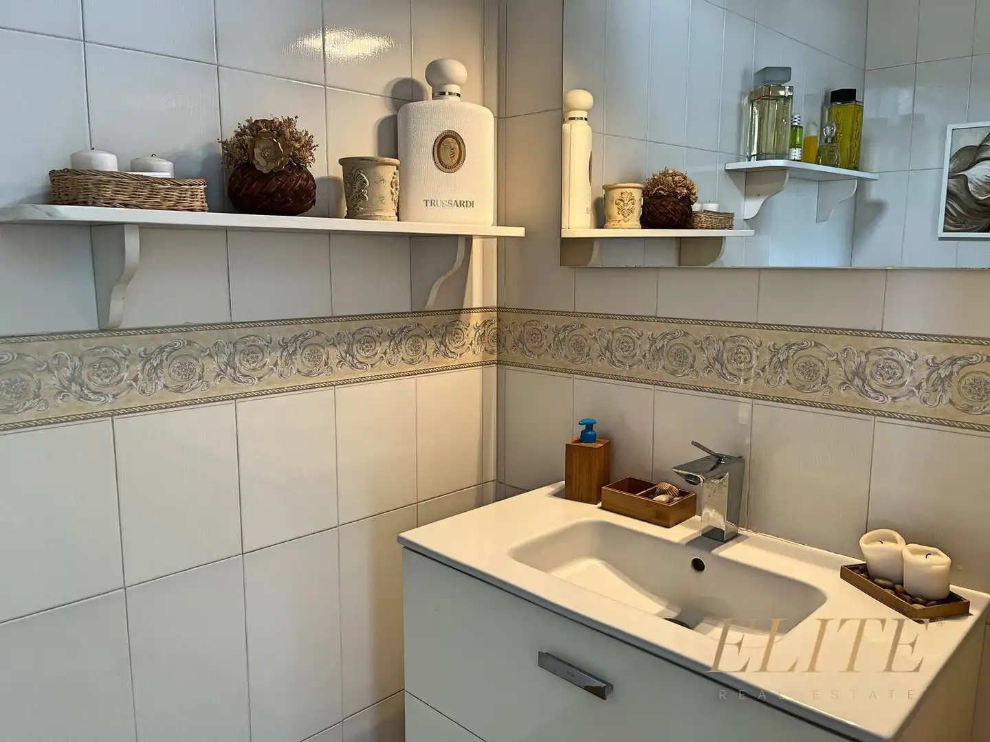 Bathroom of Houses for sale in San Bartolomé de Tirajana  with Air Conditioner, Terrace and Storage room