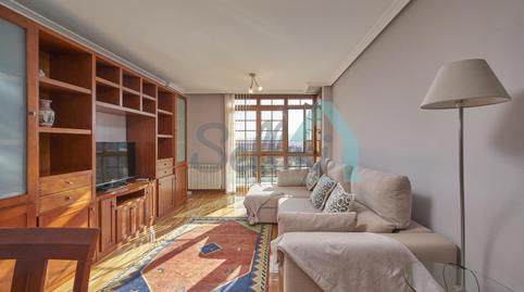 Photo 2 of Flat to rent in Luis Braille, Milán - Pumarín, Asturias