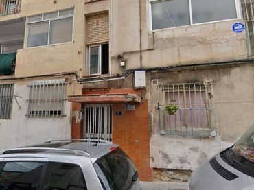 Pis en venda a Calle  PERLA, DE LA 7