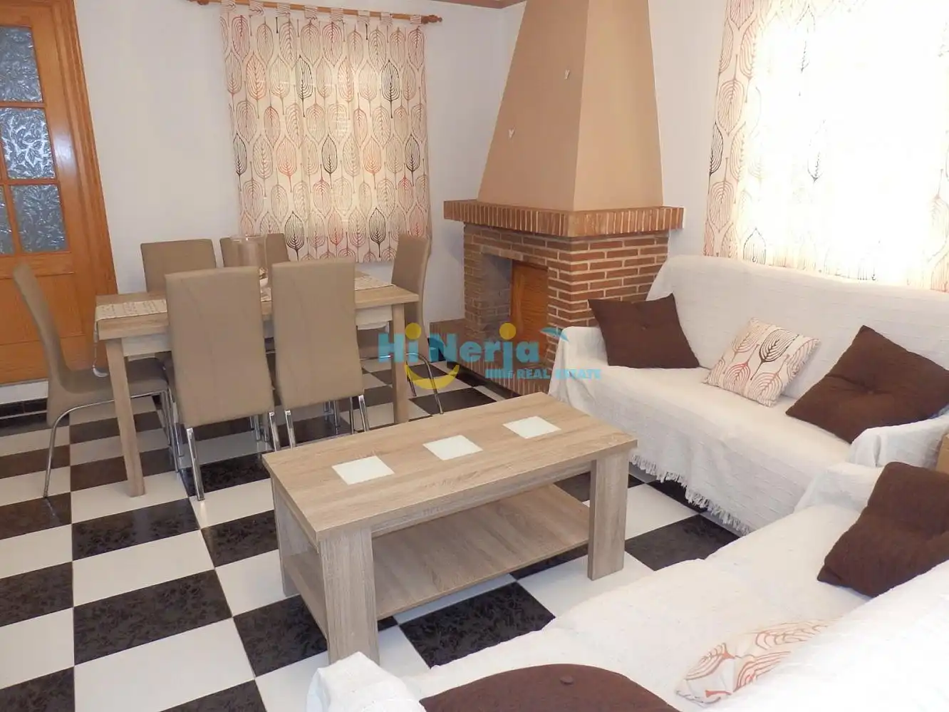 Chalet con piscina en venta en Centro, imagen 5