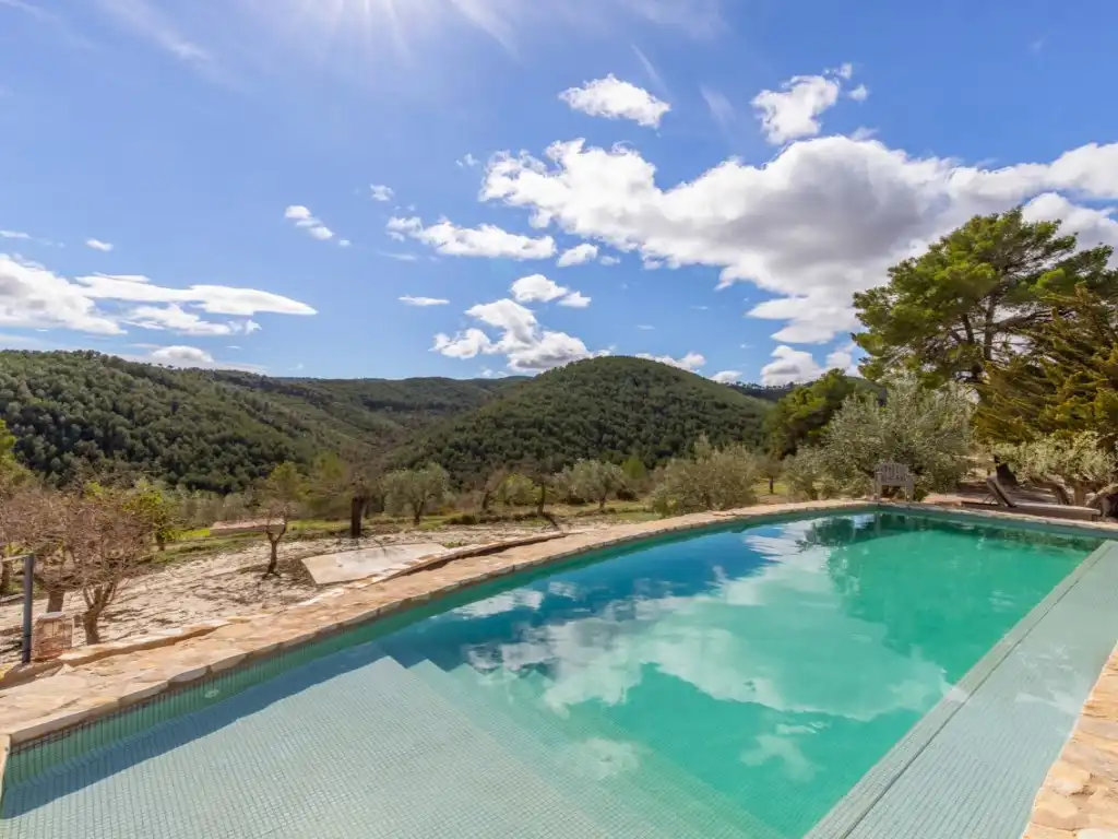 Piscina de Casa o xalet en venda en Torremanzanas / La Torre de les Maçanes amb Aire condicionat, Jardí privat i Piscina