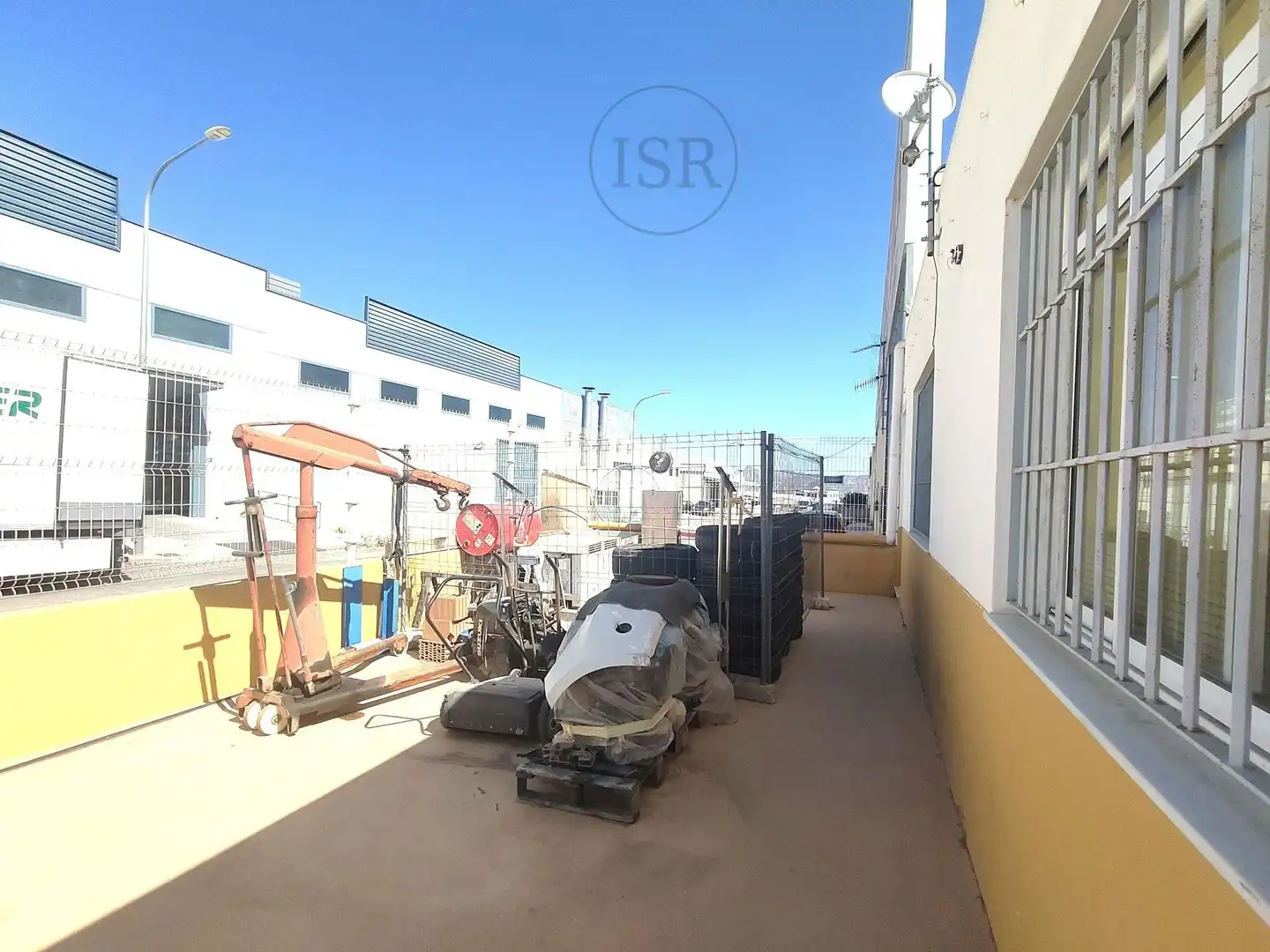 Vista exterior de Nave industrial en venta en Huércal-Overa