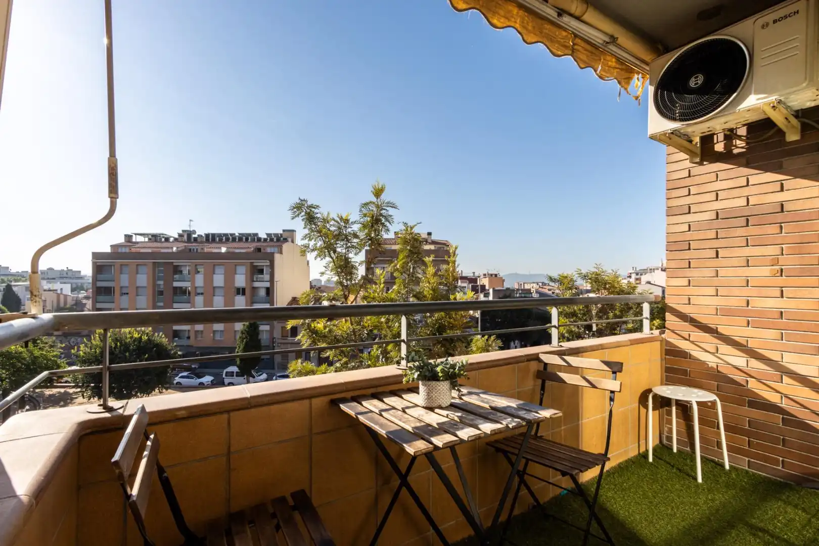 Terraza de Piso en venta en Sabadell con Aire acondicionado, Calefacción y Trastero
