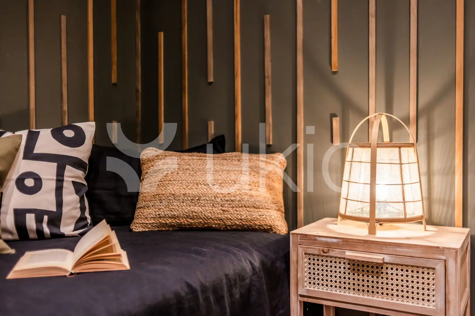 Habitación de Apartamento de alquiler en Madrid con Aire acondicionado, Horno y Lavadora