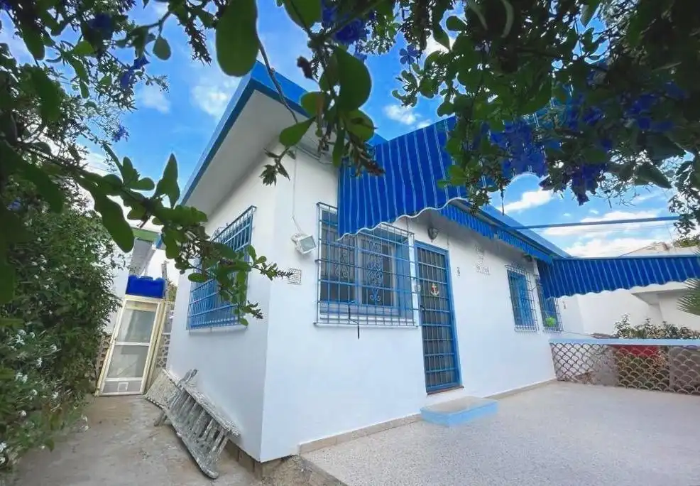Vista exterior de Casa o chalet en venta en Benidorm con Jardín privado, Parquet y Terraza
