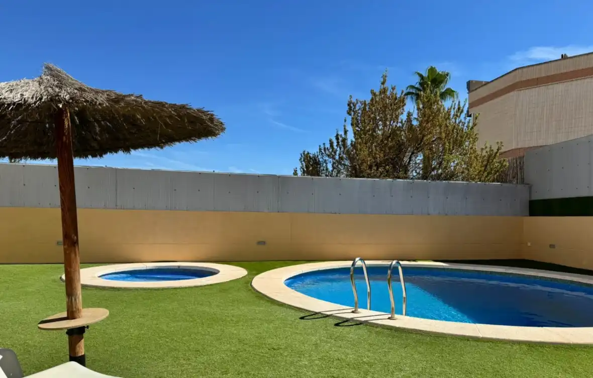 Swimming pool of Duplexes for sale in Centro  