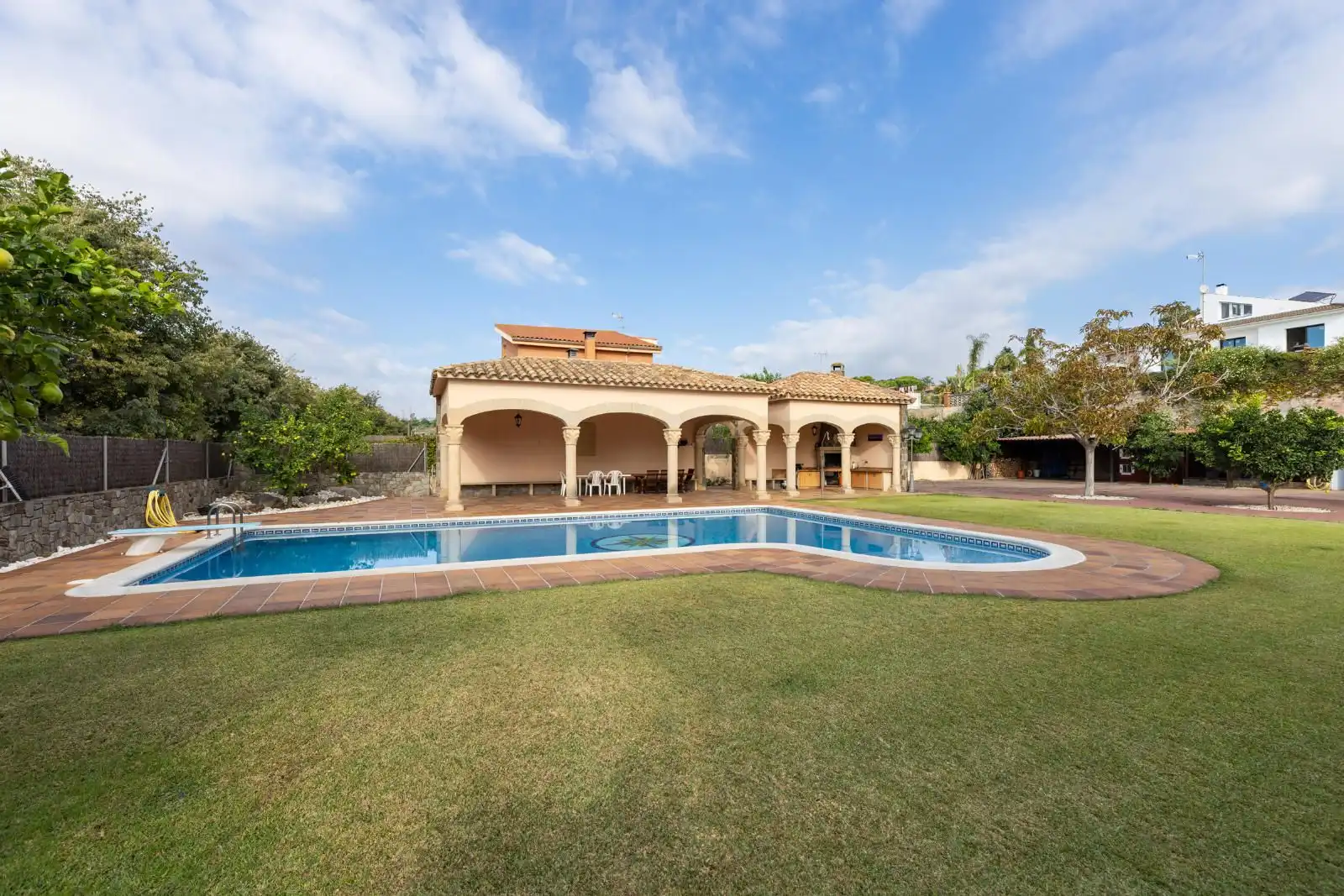 Jardí de Casa o xalet en venda en Mataró amb Terrassa i Piscina