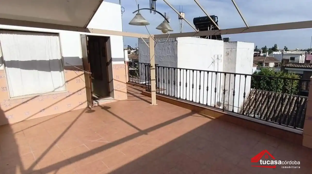Terrassa de Casa o xalet en venda en Córdoba amb Aire condicionat, Terrassa i Traster