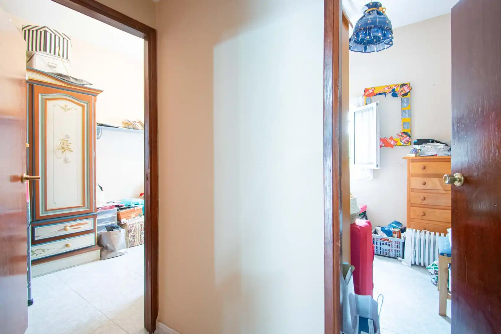 Houses for sale in Sevilla  with Air Conditioner, Terrace and Storage room