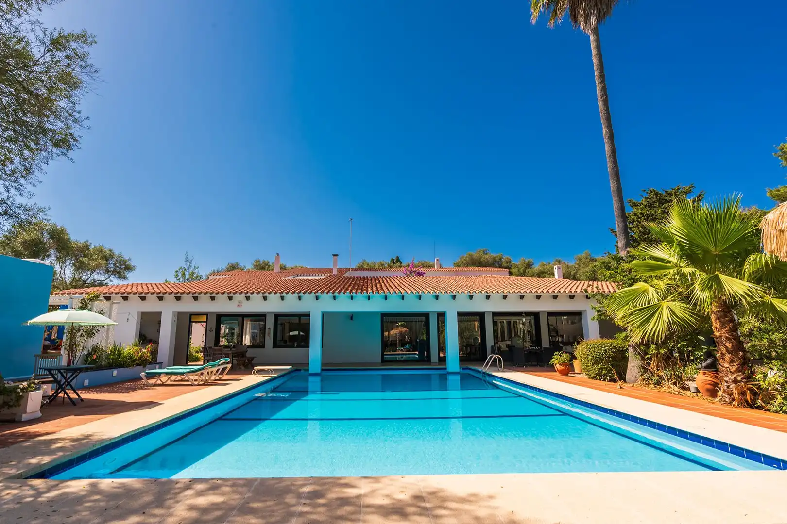 Piscina de Casa o xalet en venda en Maó - Mahón amb Aire condicionat, Terrassa i Traster