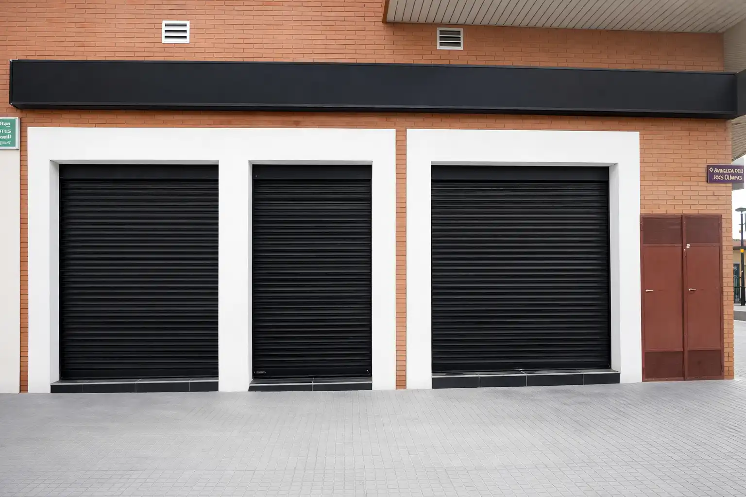 Commercial properties for rent in Reus  with Air Conditioner and Heating
