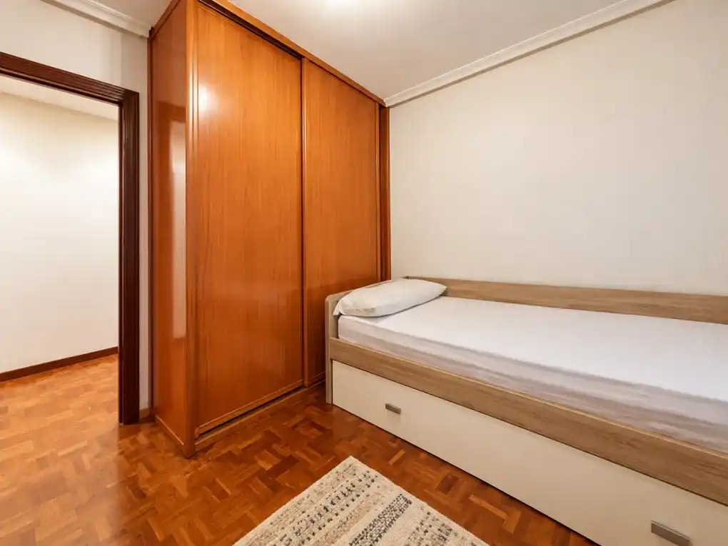 Bedroom of Flat for sale in Centro - Casco Histórico