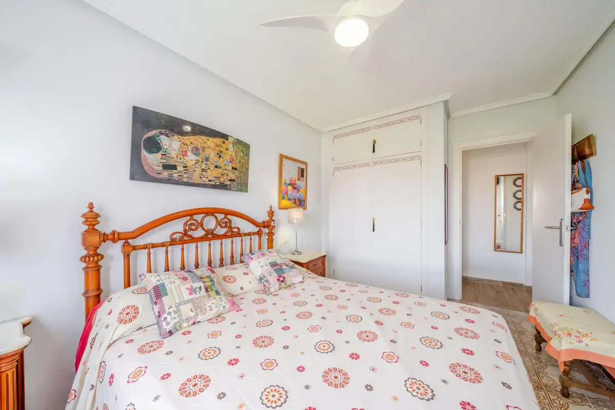 Piso con ascensor en venta en Calle San Miguel de Salinas, imagen 19