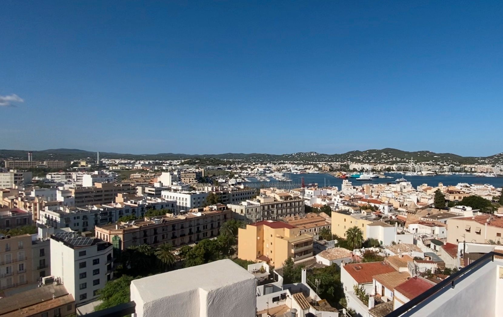 Vista exterior de Apartament en venda en Eivissa amb Terrassa
