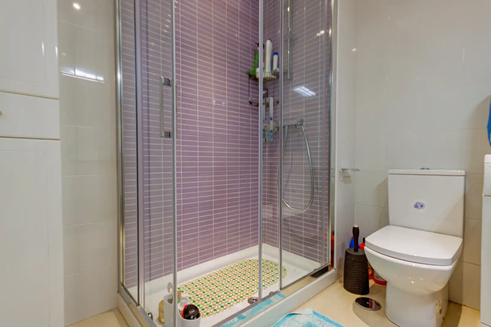 Badezimmer von Wohnungen zum Verkauf in La Manga del Mar Menor mit Klimaanlage, Heizung und Terrasse