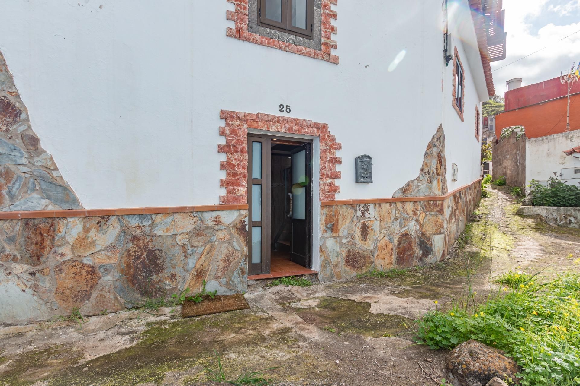 Exterior view of Single-family semi-detached for sale in Teror  with Terrace
