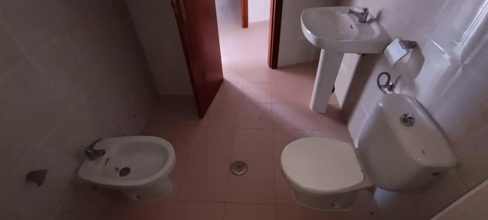 Bathroom of Flat for sale in Zamora Capital   with Heating, Storage room and Balcony
