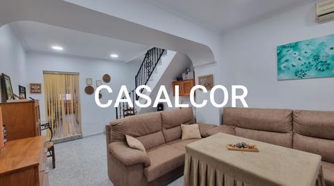 Foto 3 de Casa adosada en venda a Mairena del Alcor, Sevilla