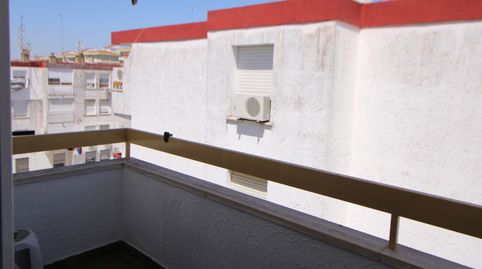 Foto 3 de Piso de alquiler en Plaza Tagores, 4, La Orden, Huelva Capital