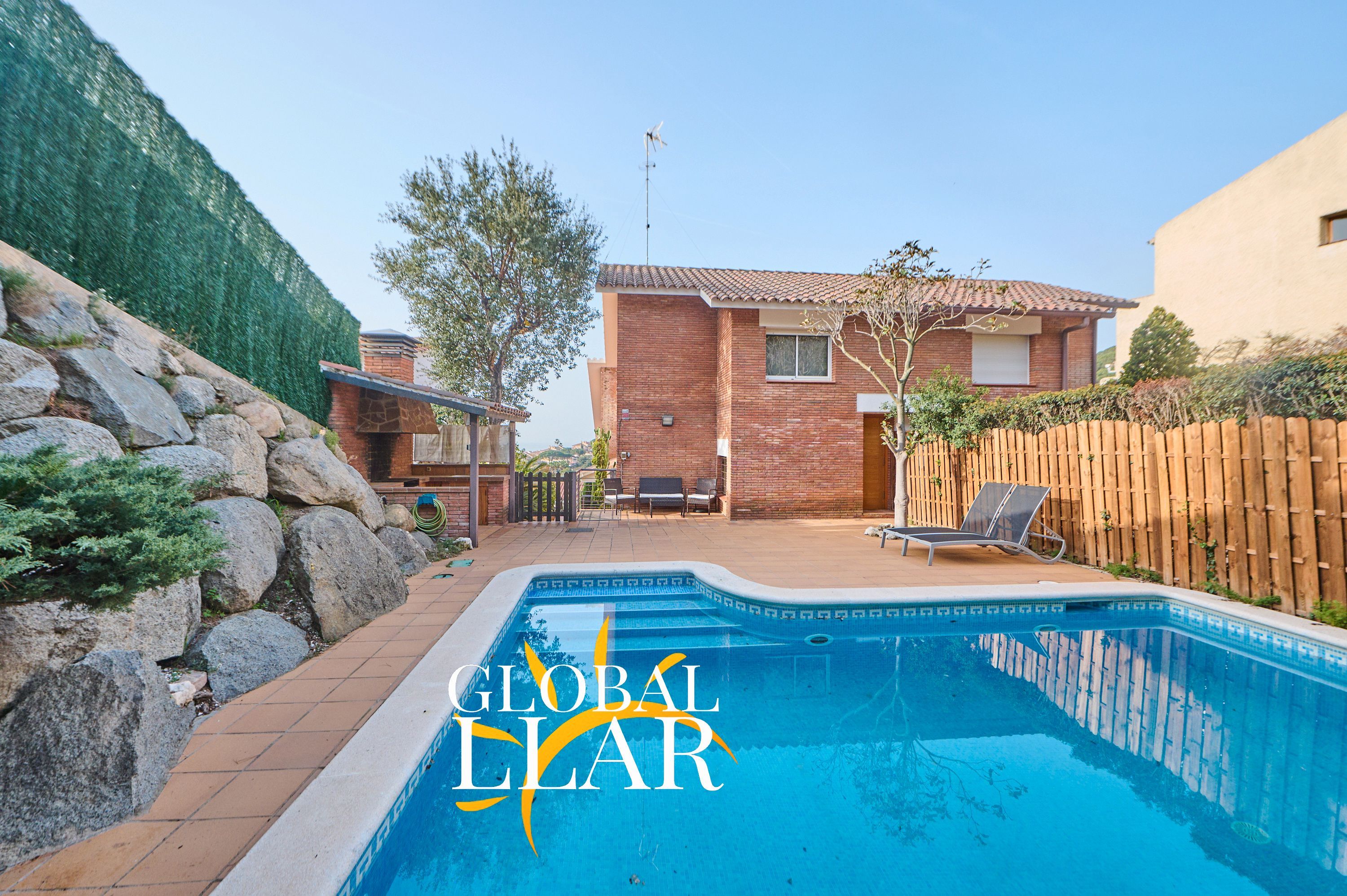 Exterior view of Single-family semi-detached for sale in Teià  with Heating, Private garden and Terrace