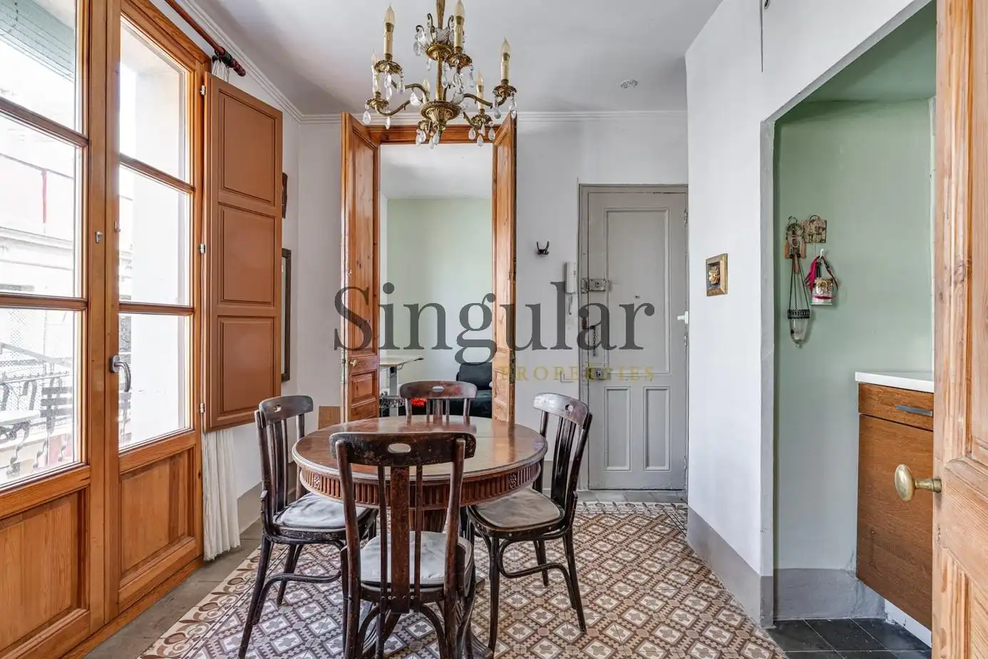 Comedor de Piso en venta en Barcelona con Aire acondicionado, Calefacción y Balcón