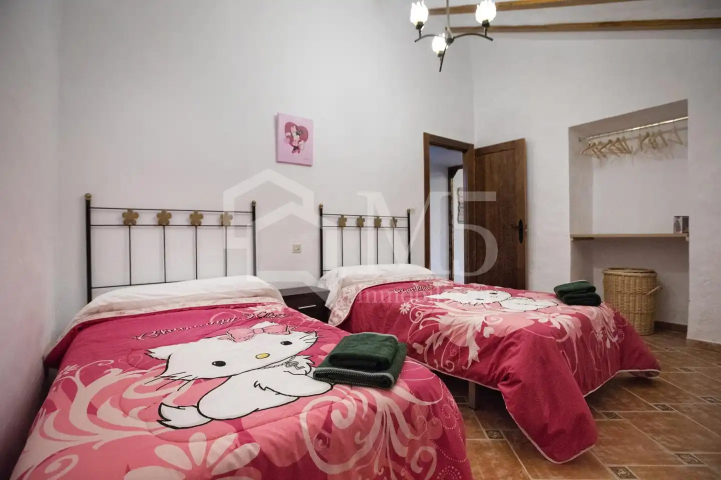 Bedroom of Country homes for sale in Periana, Málaga