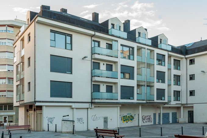 Garage for sale in JULIAN URBINA, Inmobiliaria - Barreda