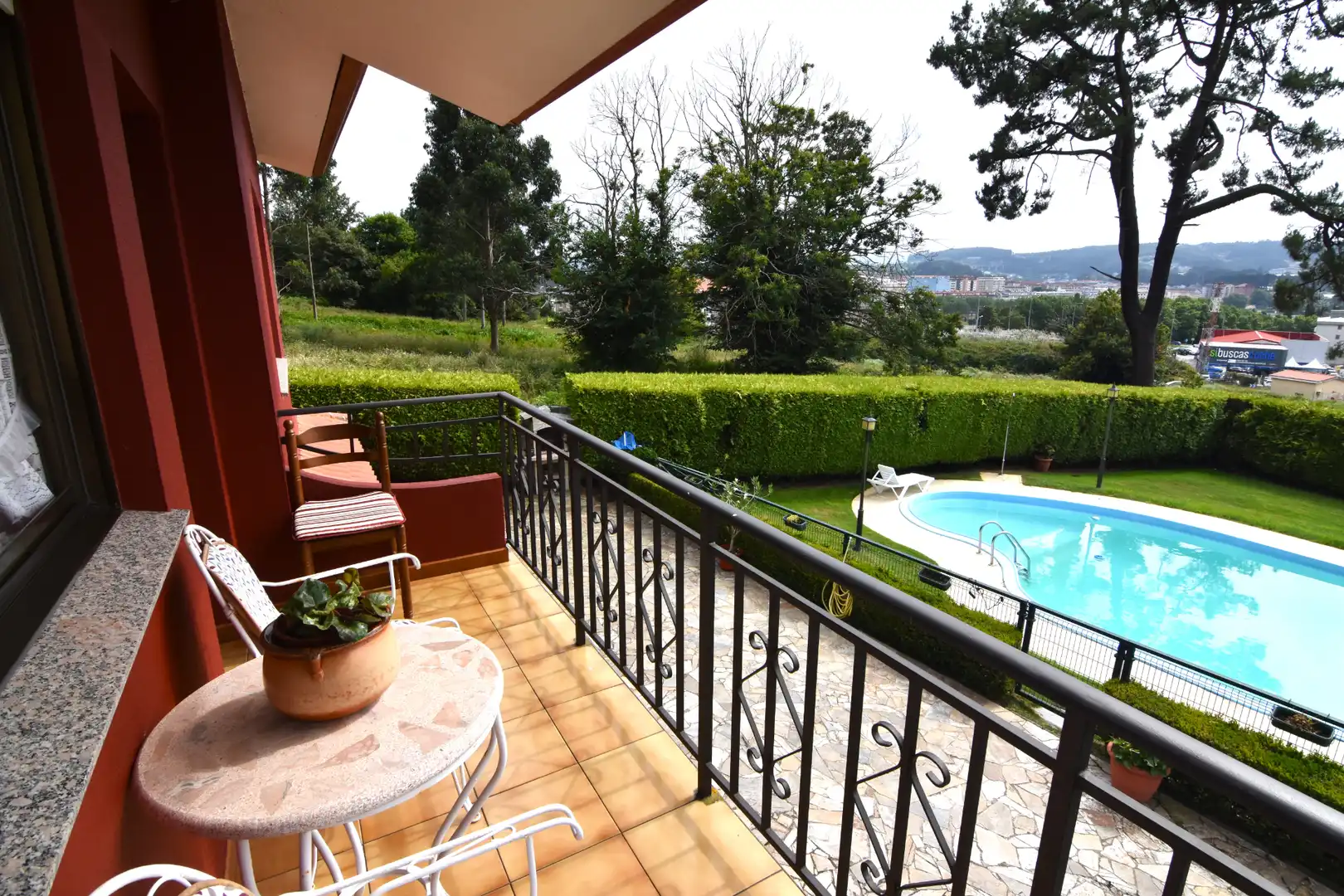 Jardín de Casa o chalet en venta en Oleiros con Calefacción, Jardín privado y Parquet