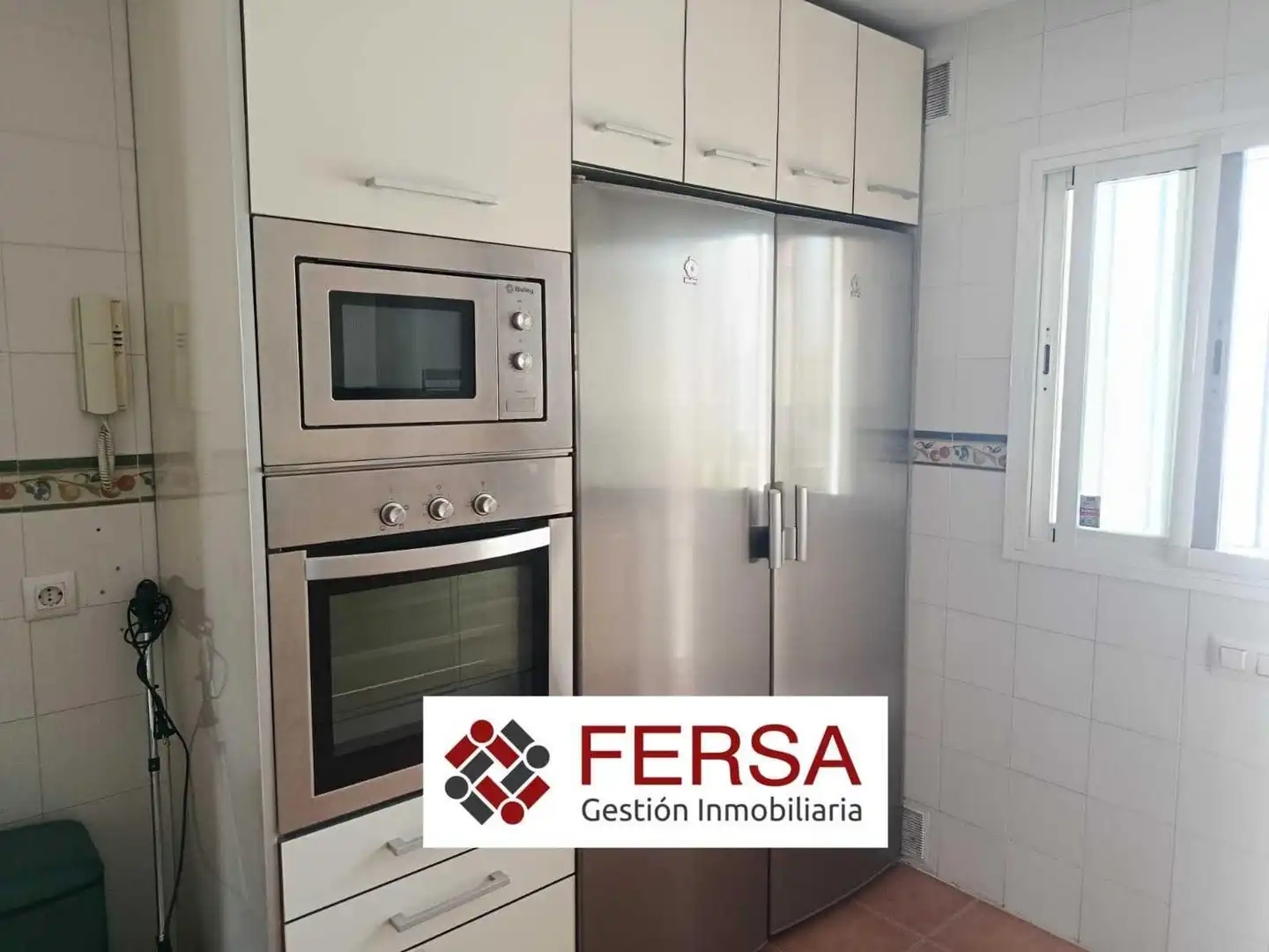 Cocina de Casa adosada de alquiler en Jerez de la Frontera