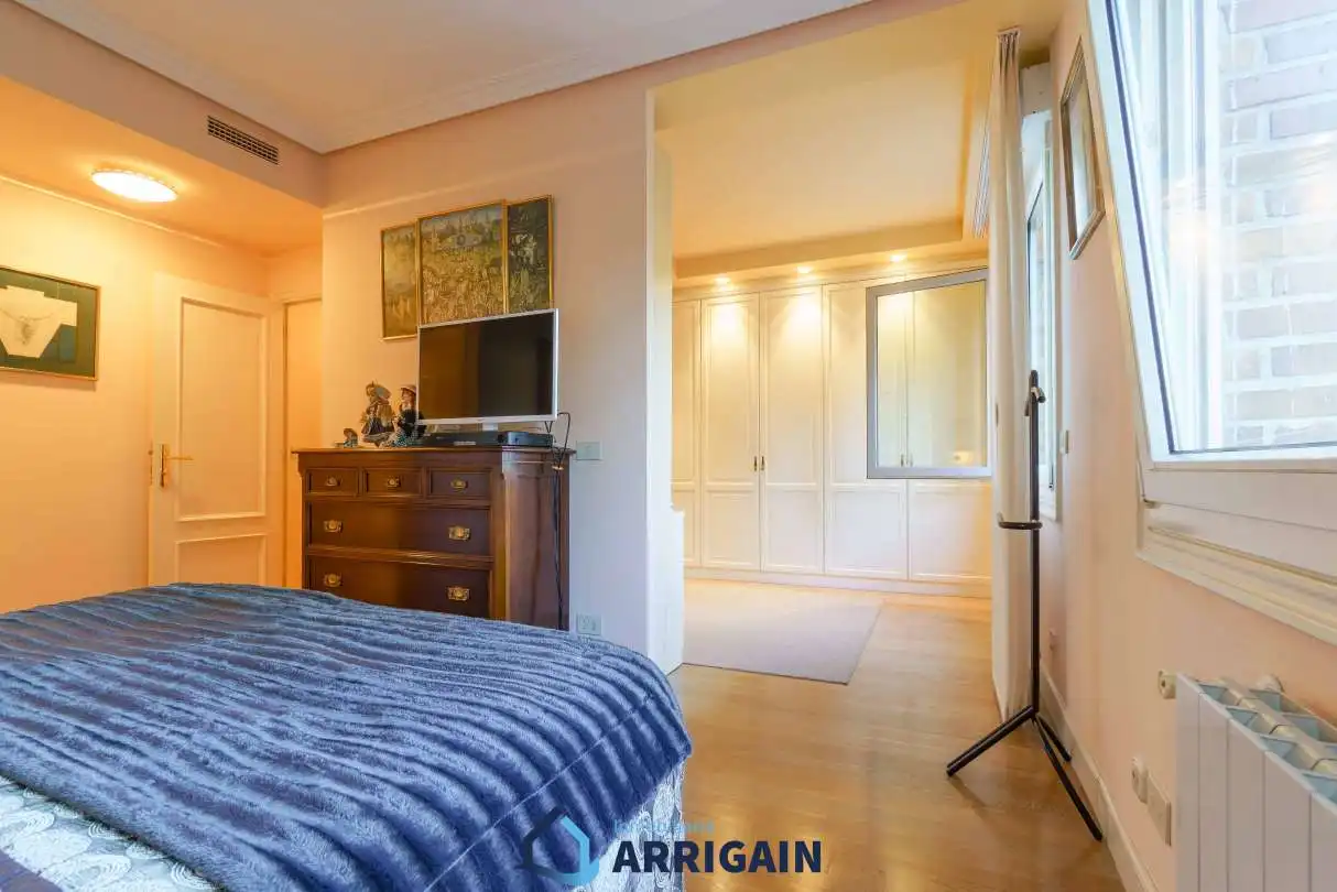 Habitación de Piso en venta en Donostia - San Sebastián  con Aire acondicionado, Calefacción y Terraza