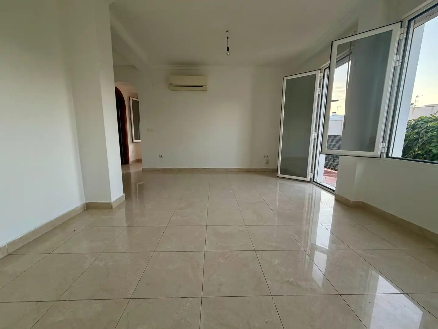 Terraced house with terrace for sale in Calle SAGITARIO (SJT), imagen 5