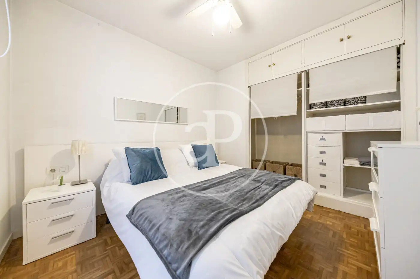 Bedroom of Flat for rent in Madrid  with Air Conditioner, Heating and Private garden