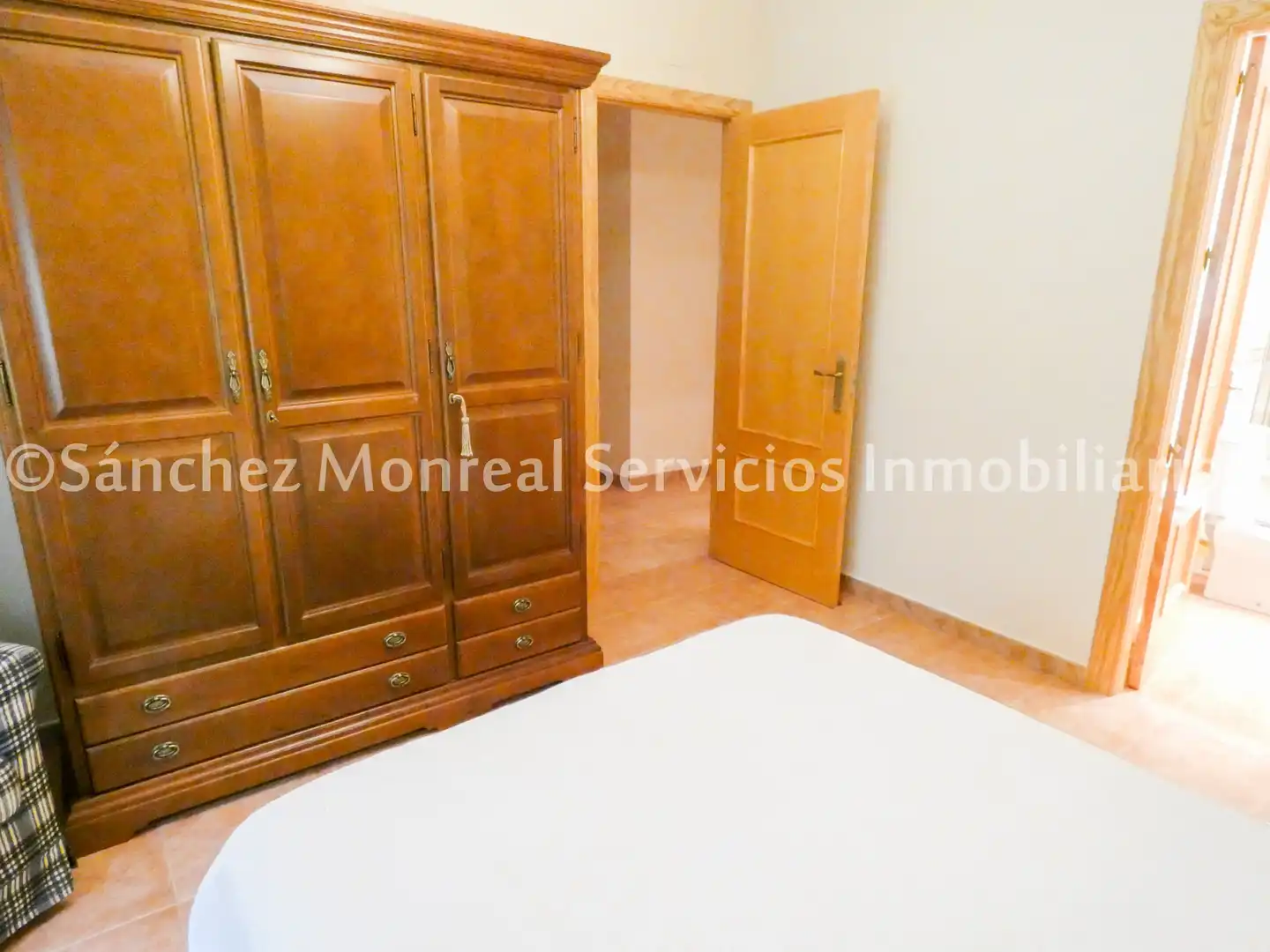 Casa adosada en venta en Avenida de la Cruz Roja, Alcázar de San Juan
