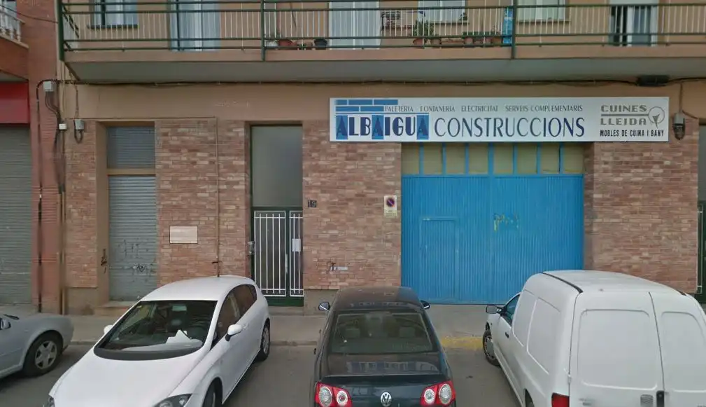 Local comercial en venta en Almirall Folch