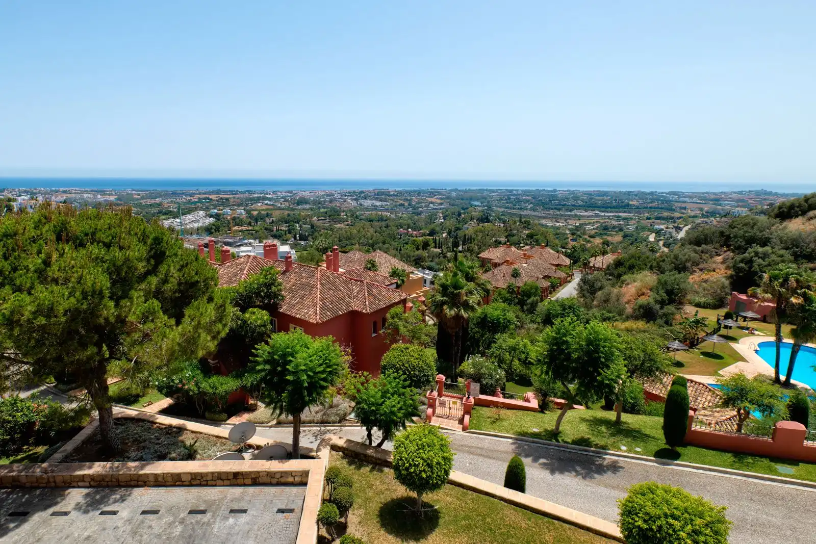 Apartamento con piscina en venta en La Quinta, imagen 3