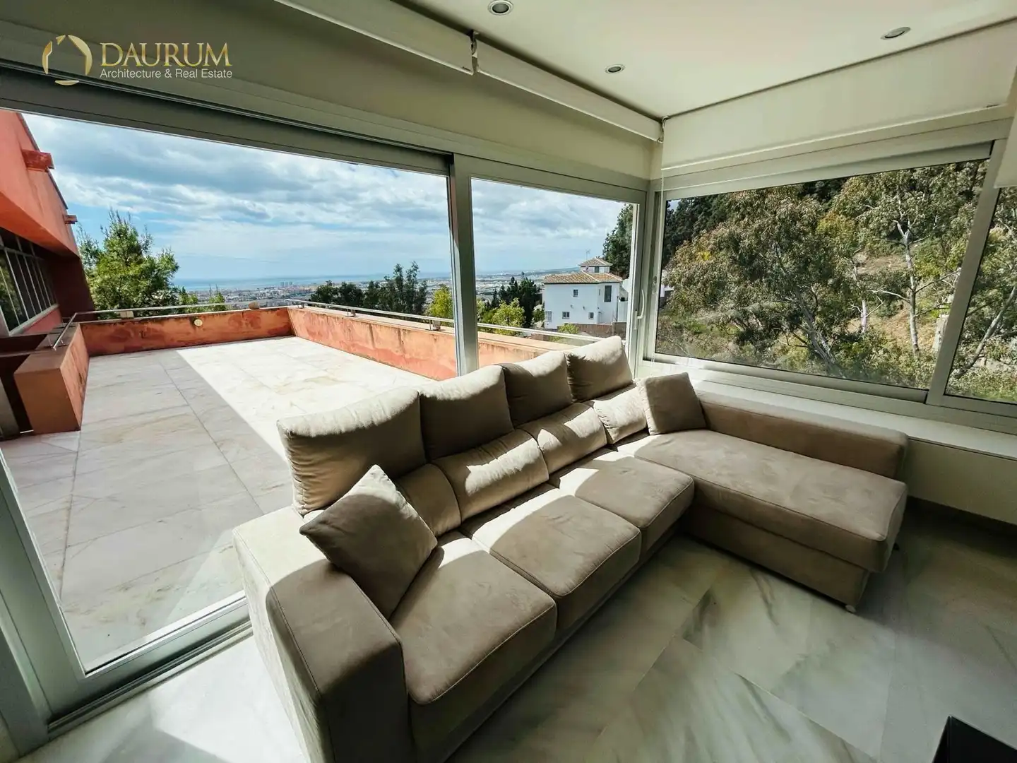 Sala de estar de Casa o chalet en venta en Málaga Capital con Aire acondicionado, Calefacción y Terraza