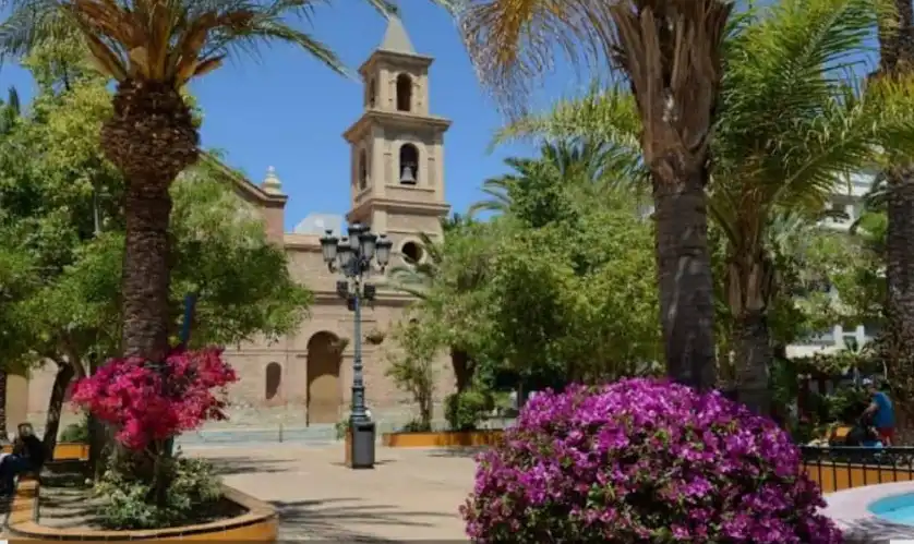 Hotel with pool for sale in Centro, imagen 4