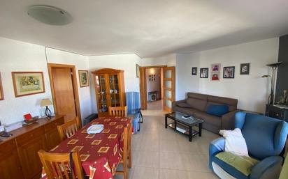 Sala d'estar de Apartament en venda en Castell-Platja d'Aro amb Calefacció, Terrassa i Moblat