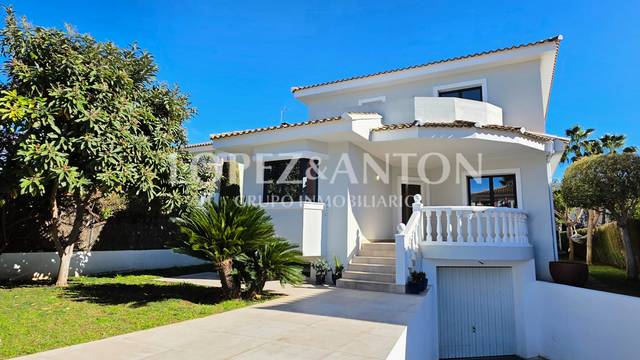 Casa-chalet en Venta en El Carme - Sant Agustí - Bonavista