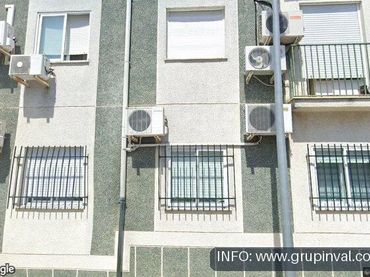 Piso en venta en Calle Doctor Cebrian 26